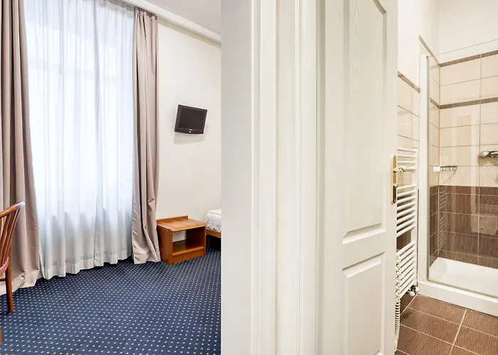Hotell Europa 3*