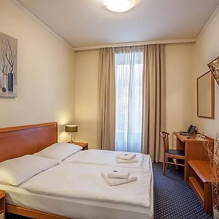 Otel Europa 3*
